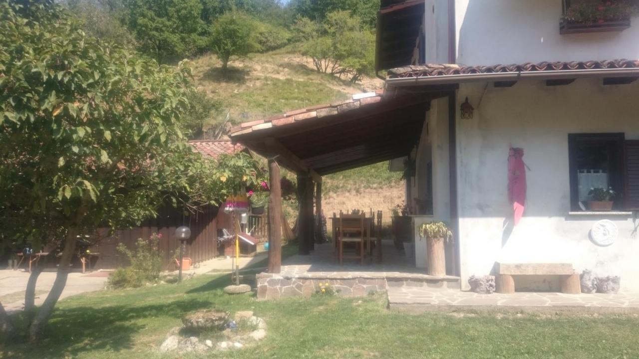 B&B In Fattoria Frisanco Exteriör bild